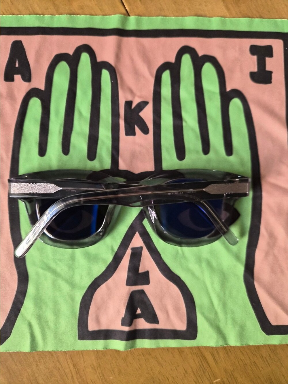 Akila Apollo Sunglasses In Cement With Oak Lenses - Picture 4 of 8